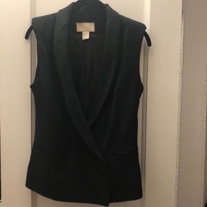 H&M Black Sleeveless Sleek Blazer